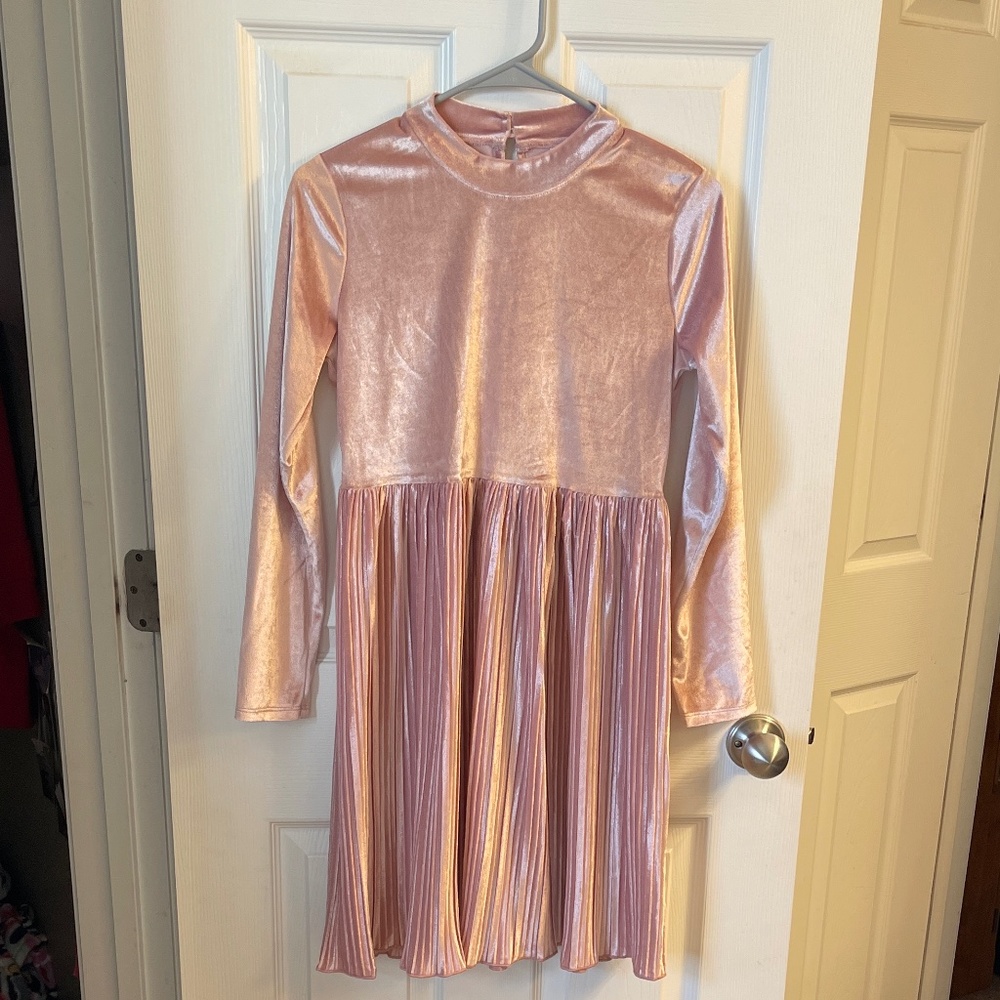Girls pink velvet long sleeve dress